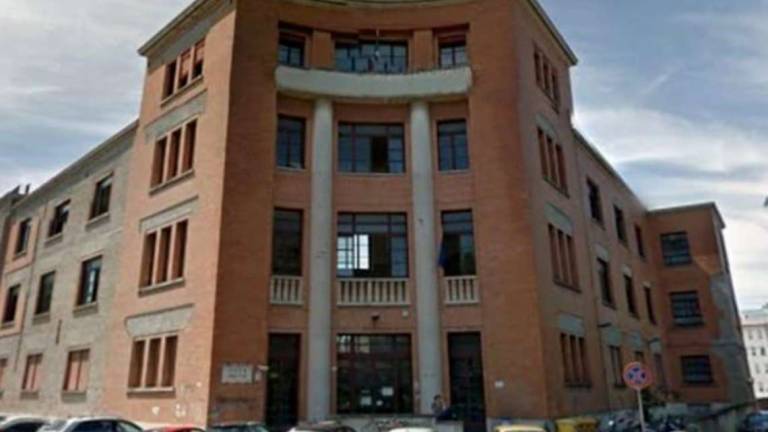 Forlì. Liceo Canova, polemica sui pochi spazi