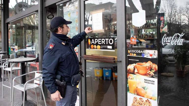 A Imola violenta lite tra clienti. Chiuso un bar per 30 giorni