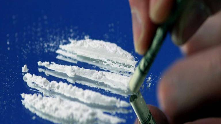 Rimini, il turista spaccia droga e viene arrestato in hotel