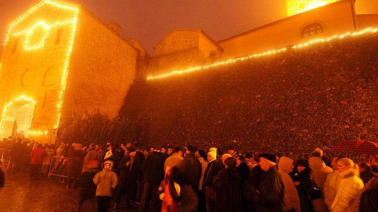 Le luminarie in tempo di crisi: i piccoli Comuni riminesi pronti a tagliarle