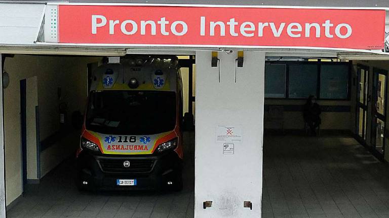 Santarcangelo, sviene nei pressi dell'ospedale: Niente soccorso se non chiamate il 118
