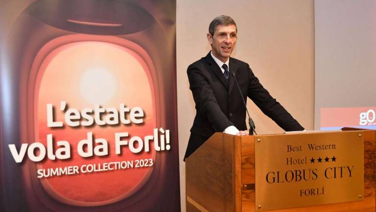Voli da Forlì a Lourdes, boom del turismo religioso: Un numero imbarazzante di domande