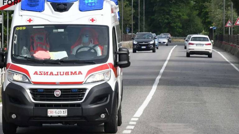 Barbiano, la bimba ha fretta, la mamma partorisce in casa