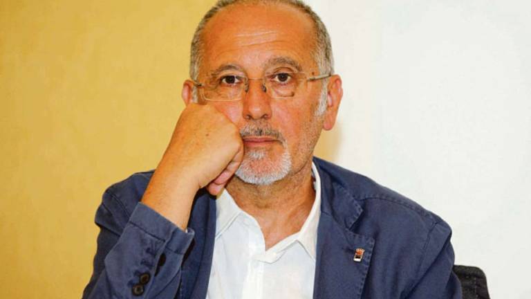 Cesena, accuse a Berlusconi con il like dell'assessore: Un errore, non lo rifarei