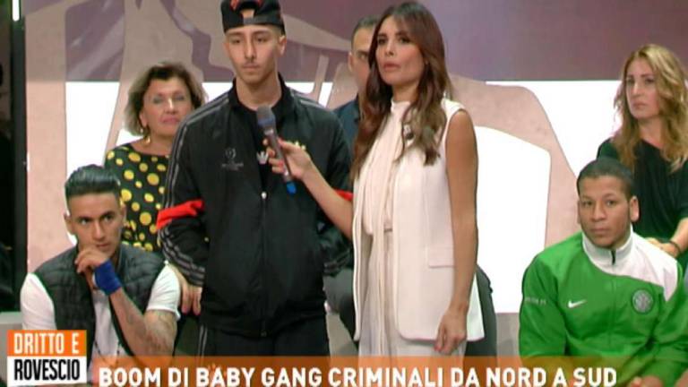 Malore finto a Riccione per viaggiare in ambulanza, il TikToker a Rete4: Ho sbagliato, ma non mi pento