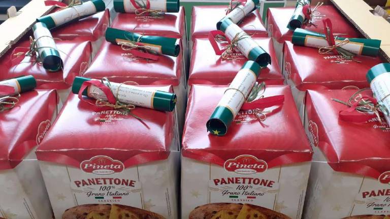 Forlì, un panettone per gli ultra90enni dei Romiti