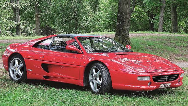 Scovata in Giappone una Ferrari rubata 26 anni fa a un cesenate