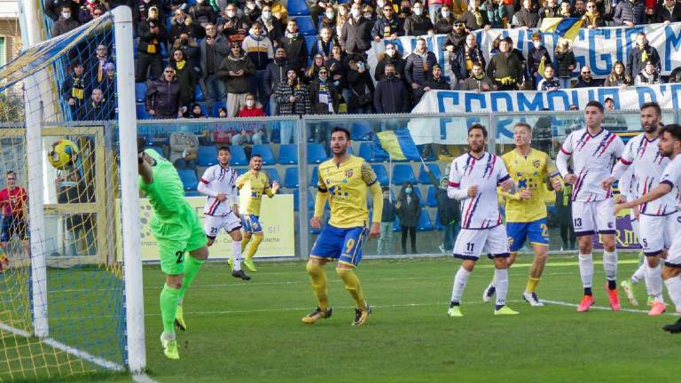 Calcio C, l'Imolese ha smarrito la magia dei giorni migliori