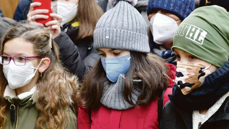 Cesena, mascherine a scuola sopra i 6 anni: materne spezzettate