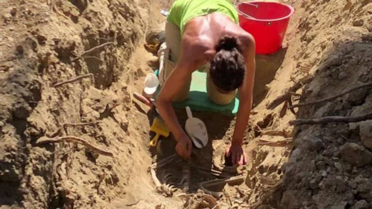 Cesena: ancora scheletri sotto al cantiere delle Tre Piazze