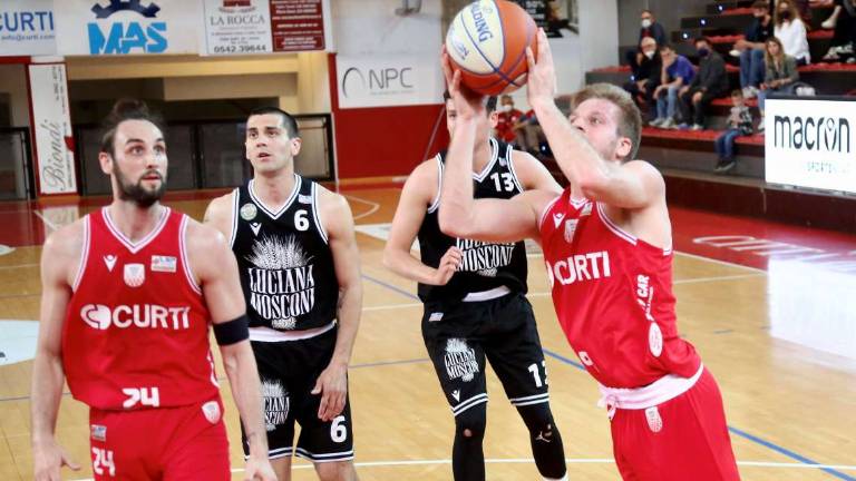 Basket B, i play-off premiano l'annata d'oro di Imola