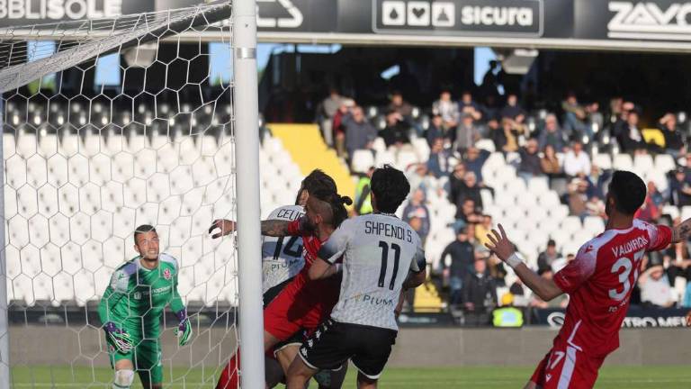 Calcio C, Cesena, niente calcoli: una vittoria per il secondo posto