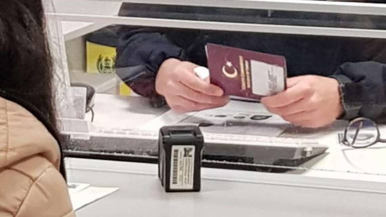 Ravenna, marche da bollo rubate in questura: Colpa della cocaina