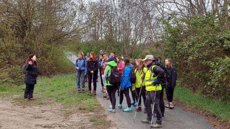 Imola, il trekking degli studenti insieme al Cai