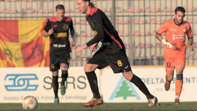 Calcio D, Capece: Ravenna, si può chiudere in alto
