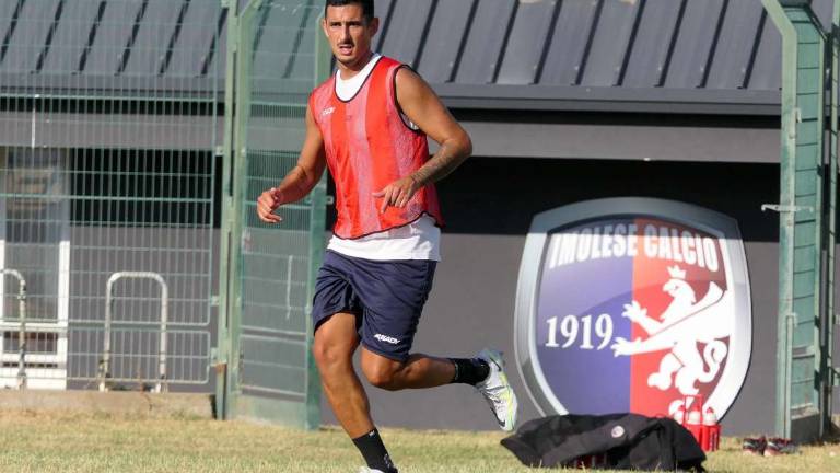 Calcio C, colpo Imolese: c'è il basco Dopi al centro dell'attacco