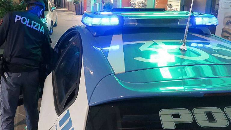 Rimini, poliziotto fuori servizio fa arrestare un ladro alle Befane