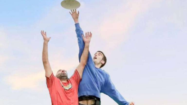 Cesena: due giorni di torneo di frisbee alla pista d'atletica