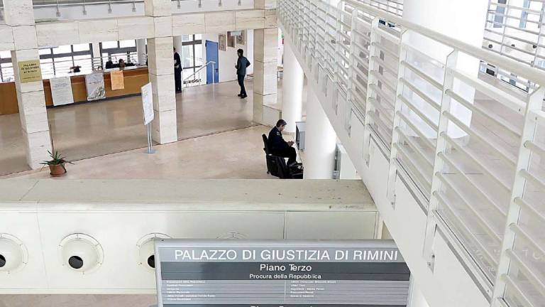 Rimini. La compagna la picchia: scatta il codice rosso