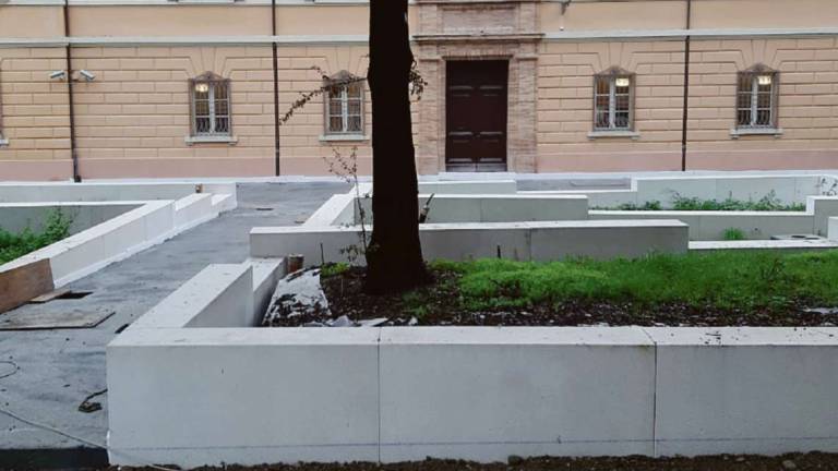 Cesena, prende forma la nuova piazza davanti alla Malatestiana