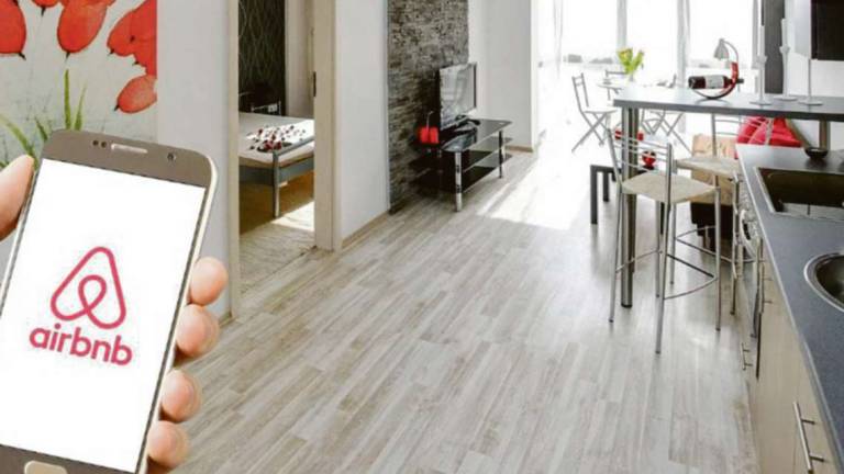Rimini, case Airbnb: il Comune mette un freno agli affitti