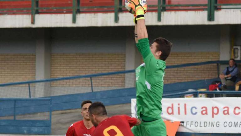 Calciomercato, Ravenna abbandona Tomei: per la porta spunta Merelli