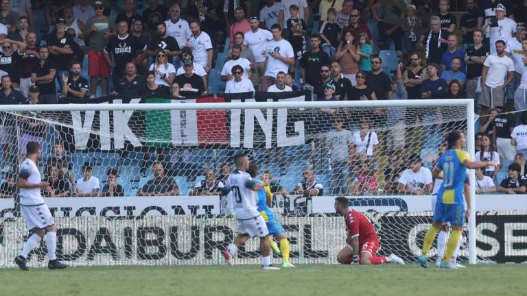 Calcio C, il Cesena ha 5.612 abbonati ma in casa non vince