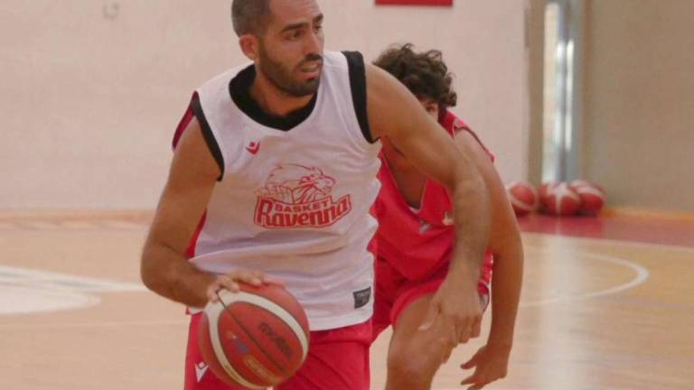 Basket, test Rimini-Ravenna nel festival degli ex