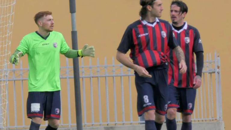 Calcio C, l'Imolese verso Pescara in formazione rimaneggiata