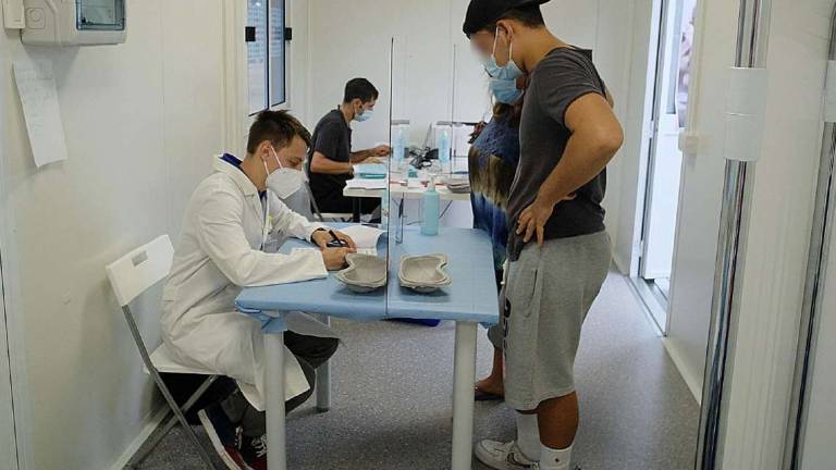 Covid, sempre più vaccini tra gli under 19 in Romagna
