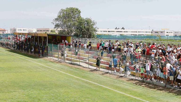 San Mauro, stadio: tribune nuove a furor di popolo con 800 posti