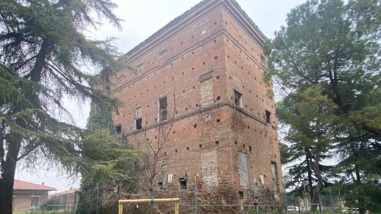 Cesena: appello per il palazzaccio e per chiedere fondi a Roma