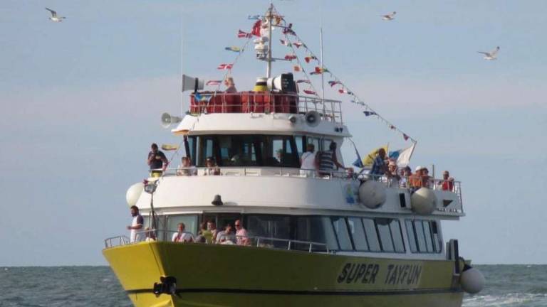Bellaria, drive-in sul mare: al cinema sulla motonave