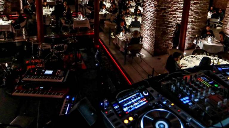 Cervia, musica alta alla Darsena del Sale: Tremano i muri fino alle 2 di notte