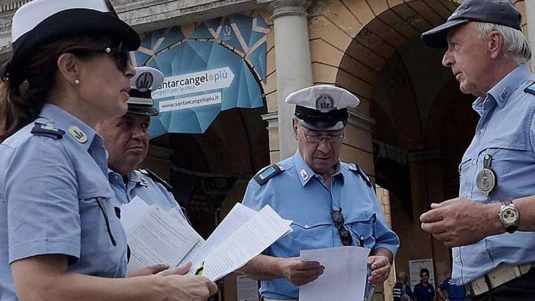 Santarcangelo, festa di compleanno abusiva al bar: raffica di multe