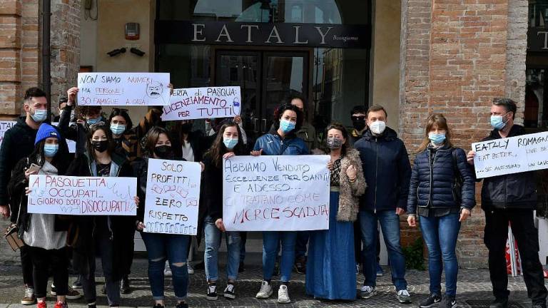 Forlì, la rabbia dei lavoratori di Eataly