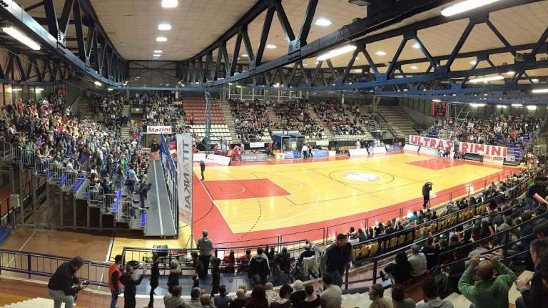 Basket, il Comune di Rimini vuole rilevare il PalaFlaminio
