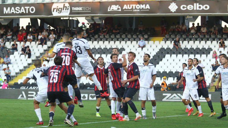 Calcio C, date e orari delle ultime nove giornate di Cesena e Imolese