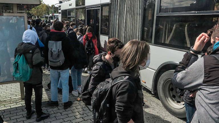 Cesena, costi alti, la crisi delle gite scolastiche: “Andare a Cesenatico costa oltre 25 euro ad alunno”