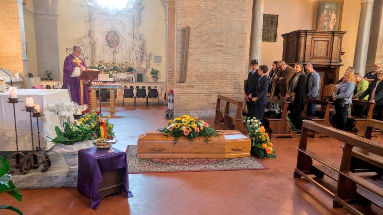 Ravenna, l’ultimo saluto all’ex presidente giallorosso Giorgio Bartolini - Gallery