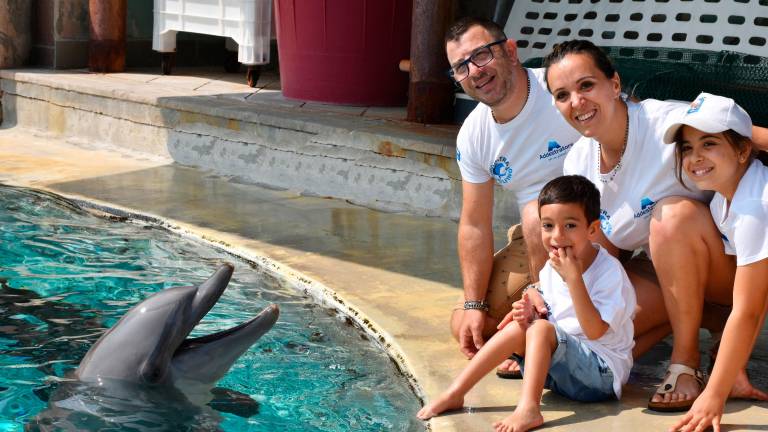 Riccione, il piccolo Dade cerca il delfino magico e trova i delfini veri a Oltremare 2.0 VIDEO