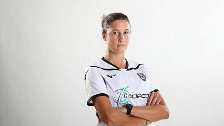 Calcio B donne, il Cesena conferma Sara Pastore in difesa