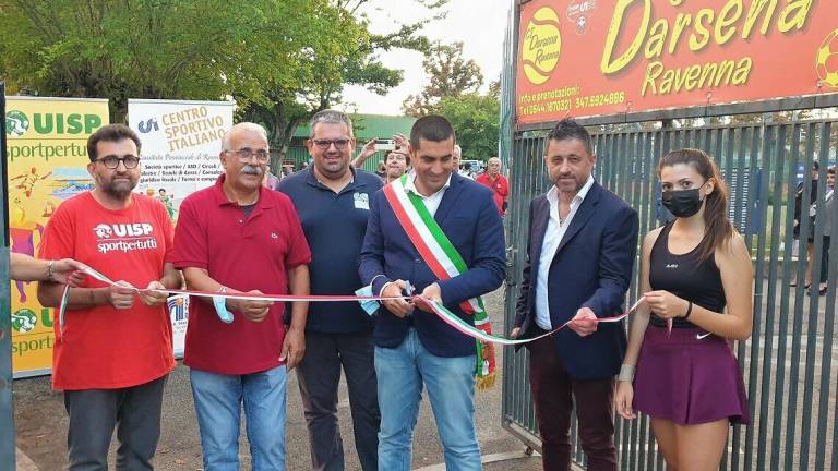 Ravenna, il Circolo Tennis Darsena in azione grazie alla C&P, ovvero Camillo e Peppone