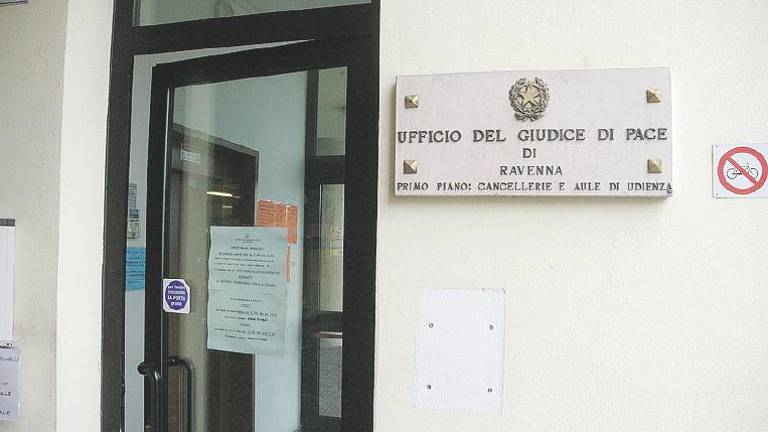 La sede del Giudice di pace di Ravenna (foto Massimo Fiorentini)