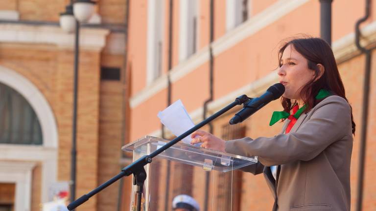 Ravenna, 25 aprile: Piazza del Popolo gremita per la festa della Liberazione - Gallery