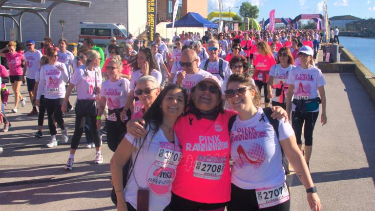 Ravenna, ecco la Pink Ranning contro la violenza alle donne FOTOGALLERY