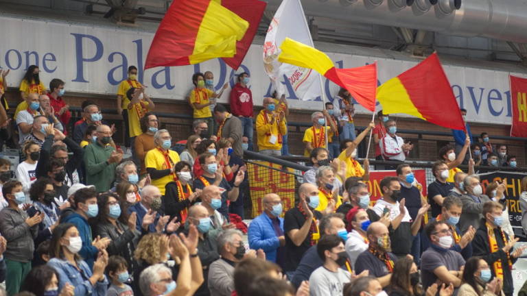 Basket A2: via alla prevendita per OraSì-San Severo, la Red & Yellow Sunday