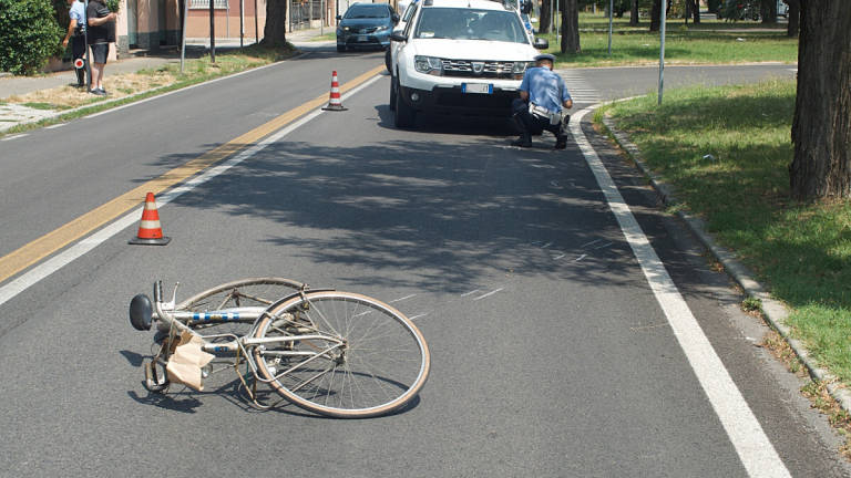 Morto il ciclista coinvolto nell'incidente a Ravenna