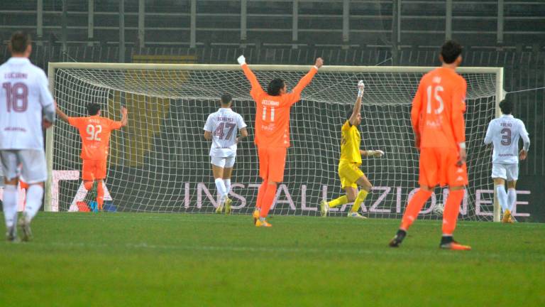 La rete di Bonetti che porta avanti il Renate nel primo tempo (foto MASSIMO FIORENTINI)