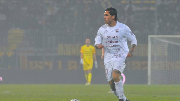 Nicolas Viola ha segnato mercoledì il suo primo gol a Ravenna (foto Massimo Fiorentini)